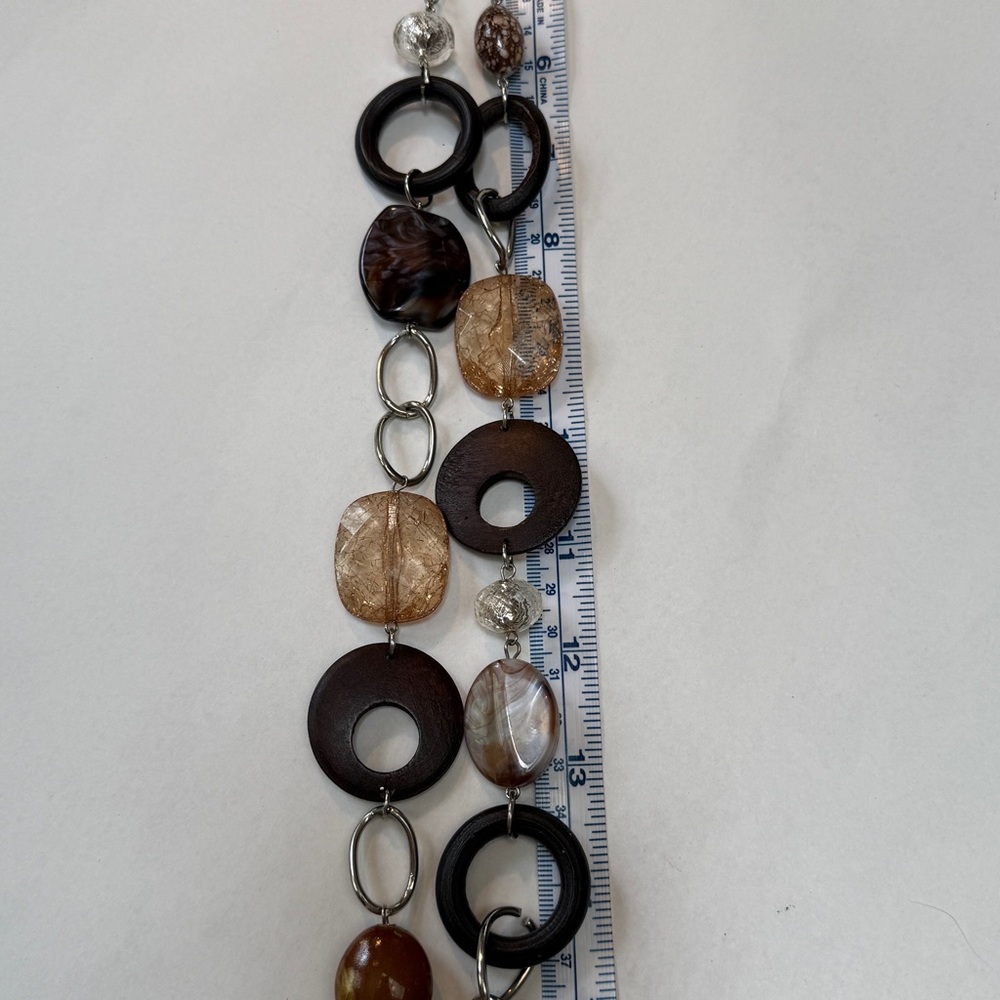 Multi-Color Necklace - Picture 2 of 5